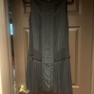 Ann Taylor Sleeveless black tissue sheath LBD lined 6